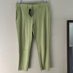 Fabletics pants Green New size L